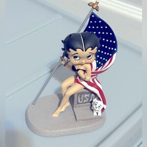 USA Figurine